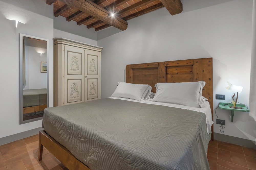 Le Torri, Borgo Campassini, Monteriggioni