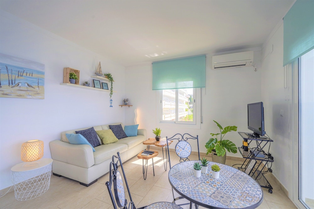 Apartment in Roses Near Canyelles Beach