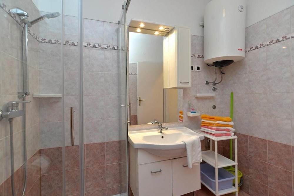 Welcoming Apartment With Garden