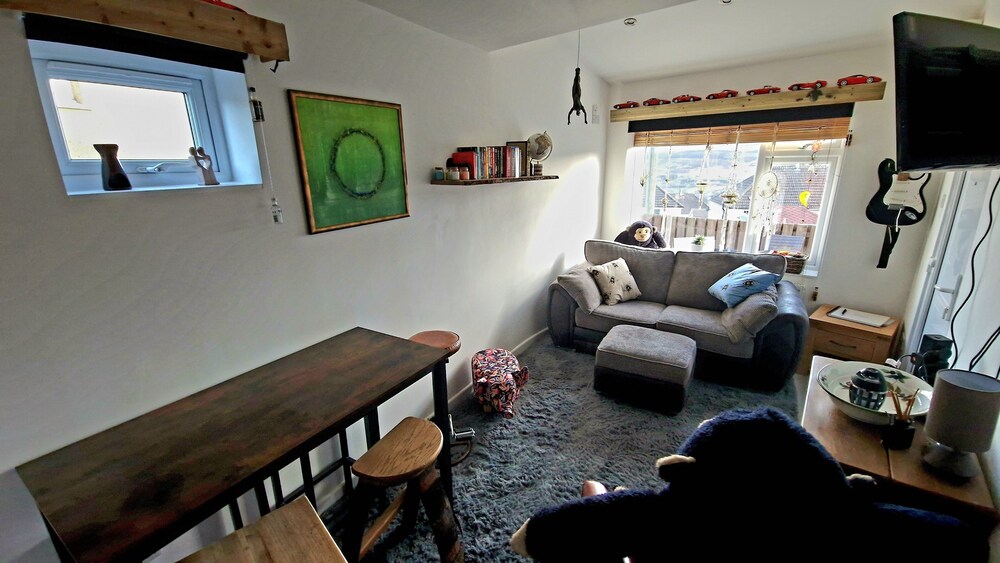 Photo 12