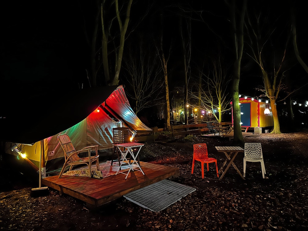 Camping De Helleborus