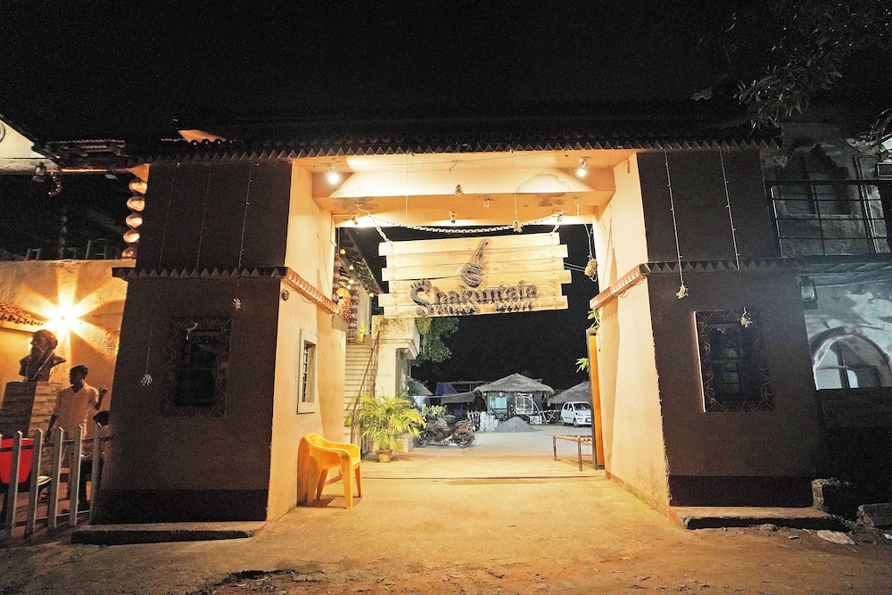 Shakuntala Village Resort