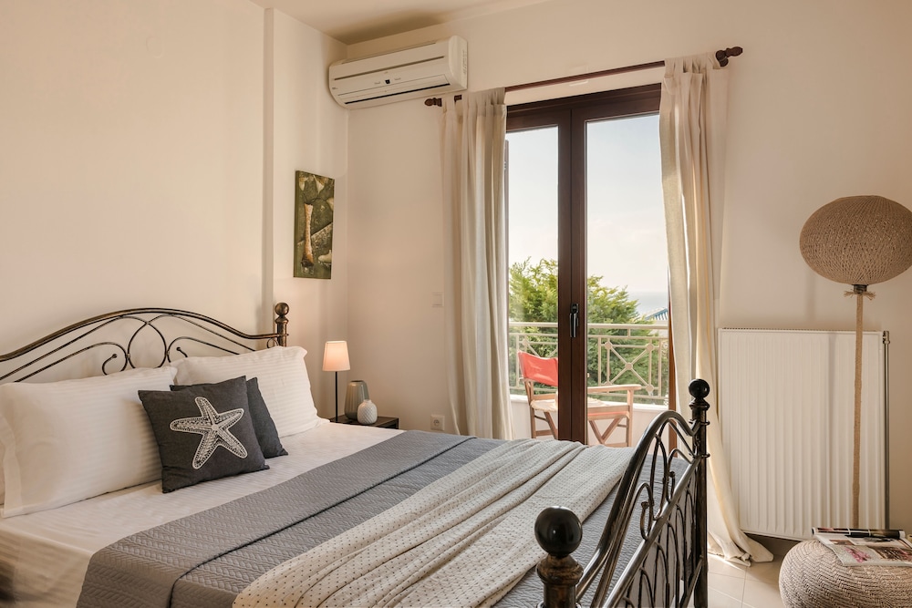 Villa Artemis & Villa Aethra view 5