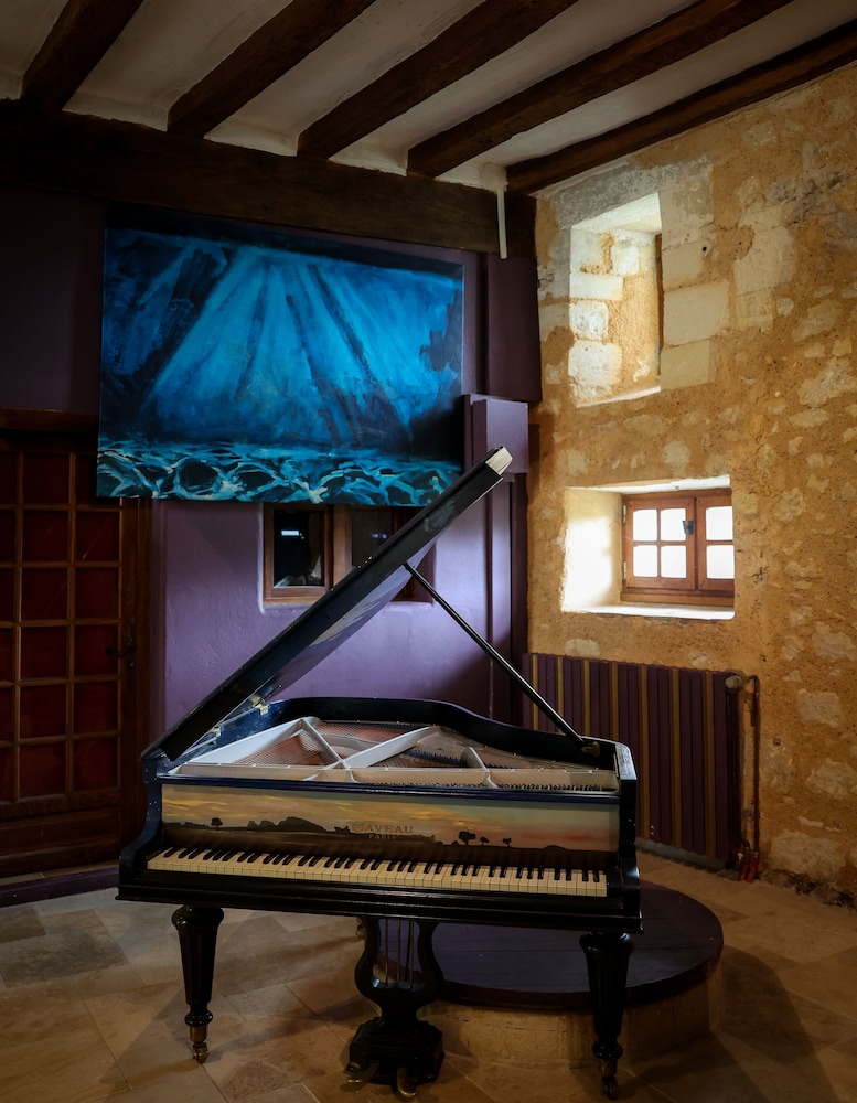 Chateau Monastere de la Corroirie
