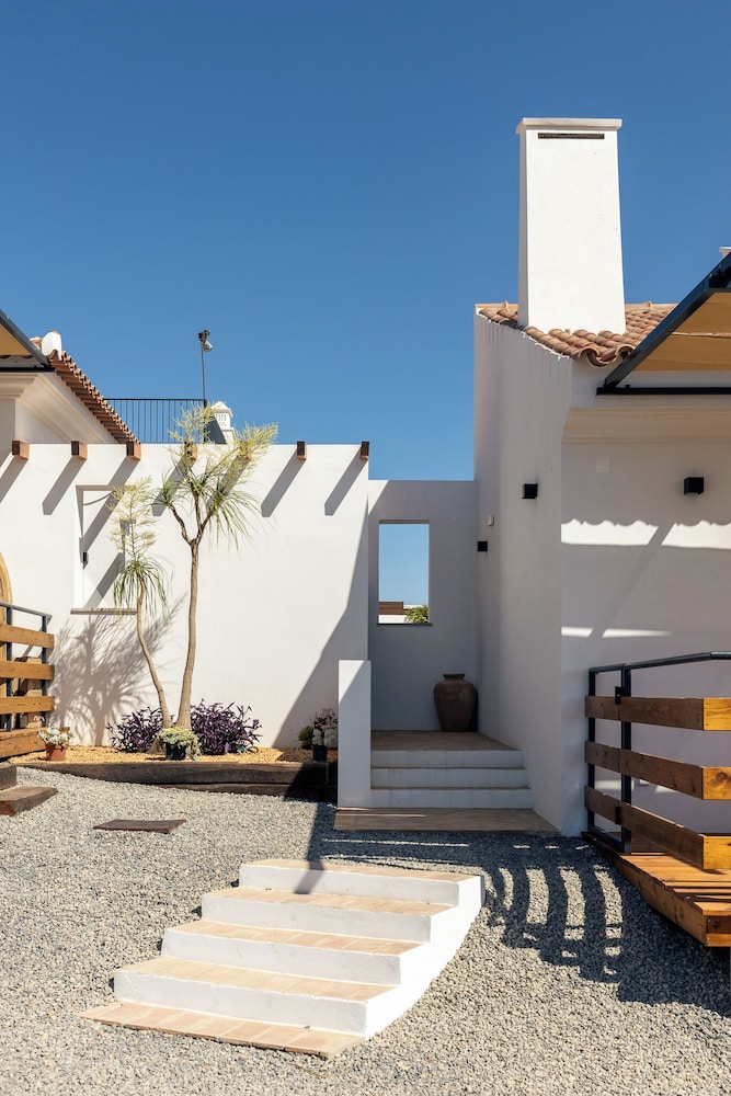 Alfarrobeiras Nature Agroturismo