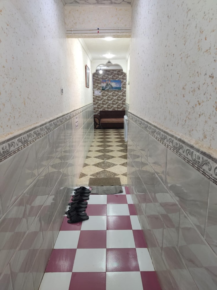 mirana mayotte hostel 47