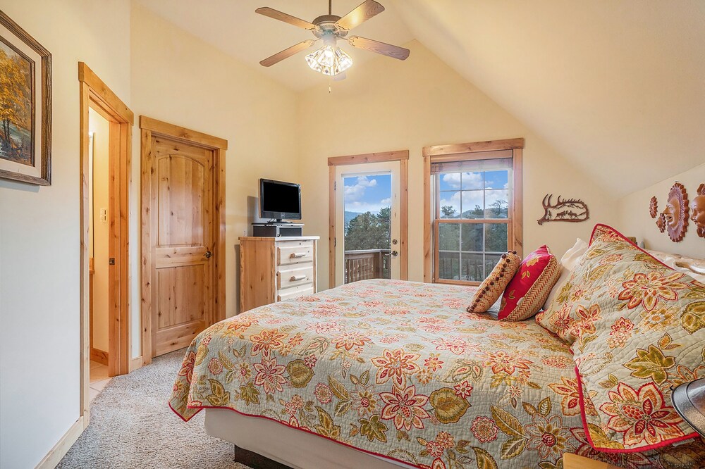 Solitude Condos - Estes Park CO