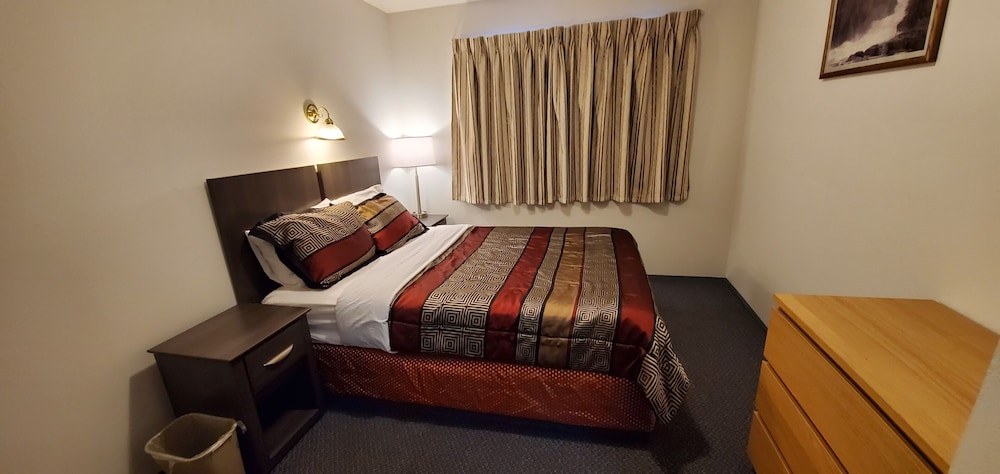 Travelodge by Wyndham McBride