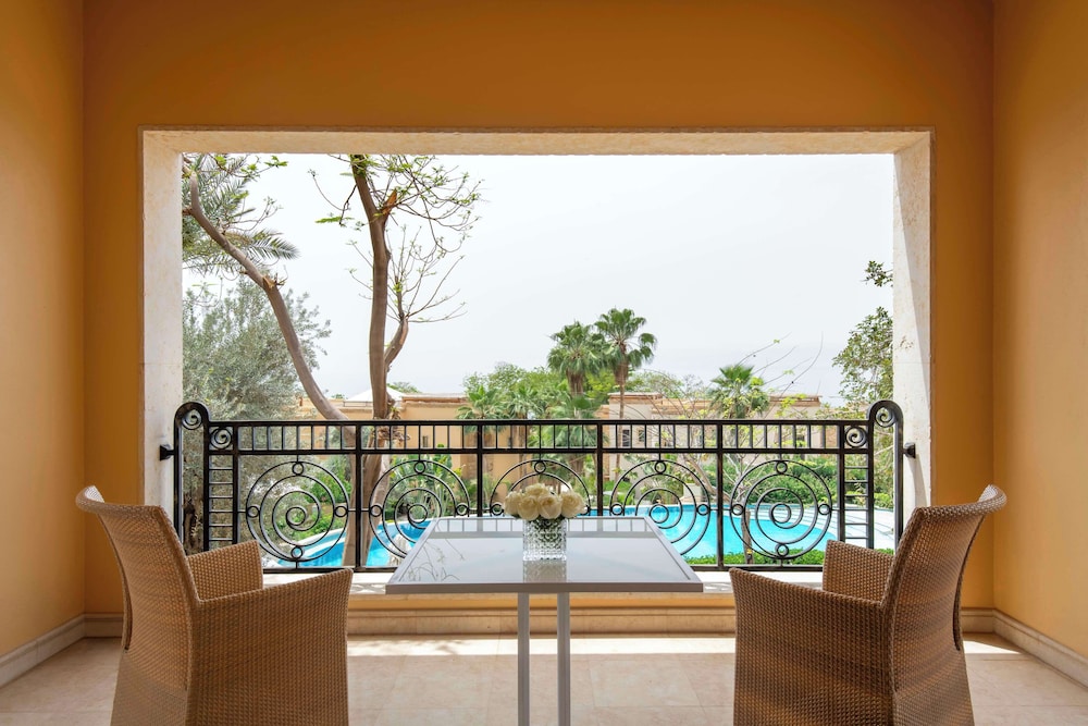 Kempinski Hotel Ishtar Dead Sea 160