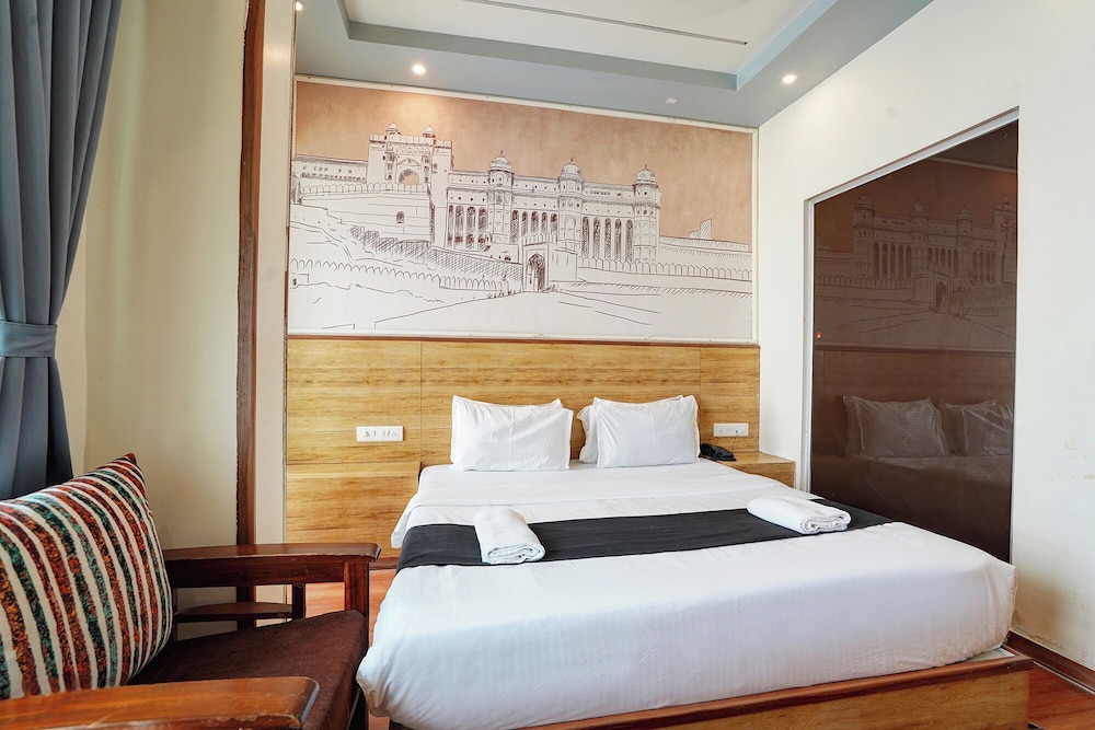 Fabhotel Freedom Star