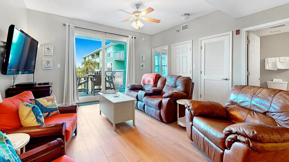 Navy Cove Harbor #2106 by Southern Vacation Rentals