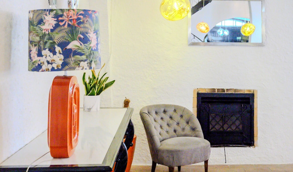 Bo Boutique Hotel & Hairshop