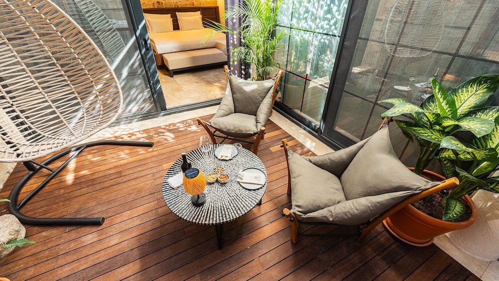 Belmondo Süitler - Image 5