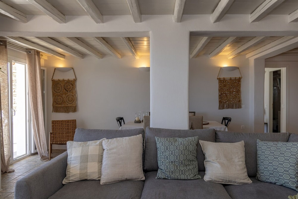 Rmos Seaside Villa A With Private Pool