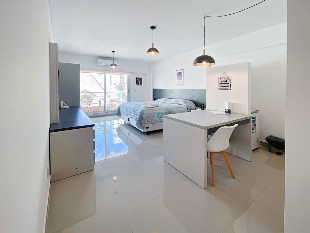 Ayres Suites Moreno