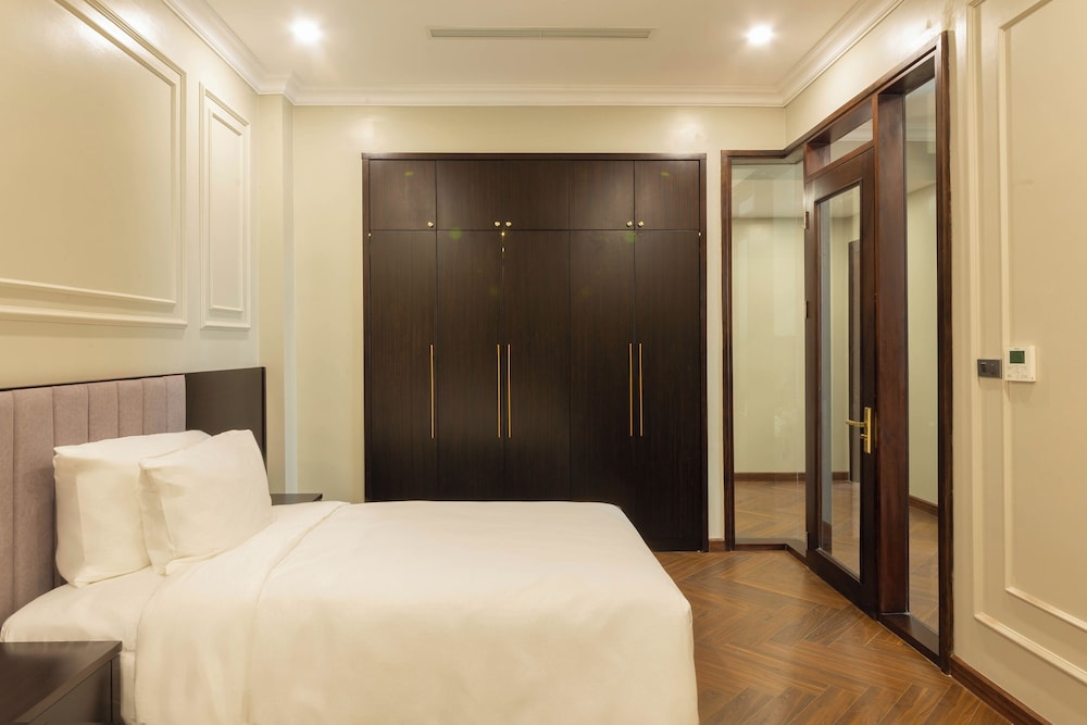 Adamo Hotel Hung Yen