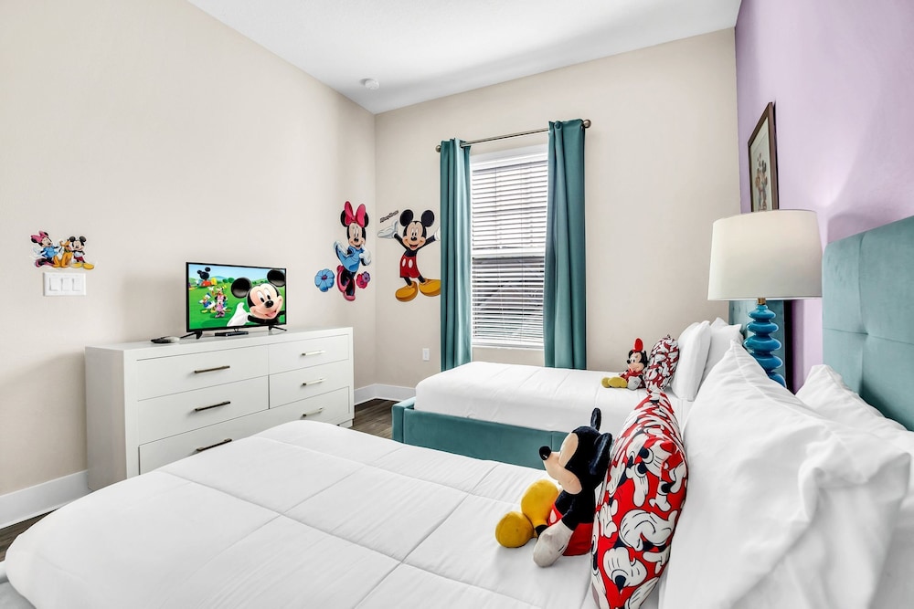 5 BR 6 Full BA Villa 5min Disney BBQ Hot Tub, Zdjęcie 51