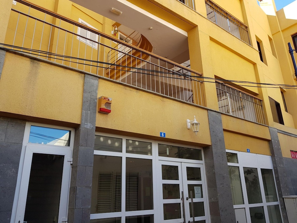 Apartment Mogan With Stunning Beach Views