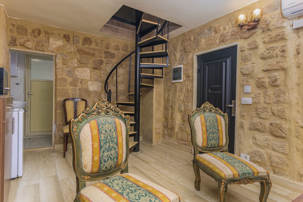 Casa Kik Apartments in Mina Tripoli