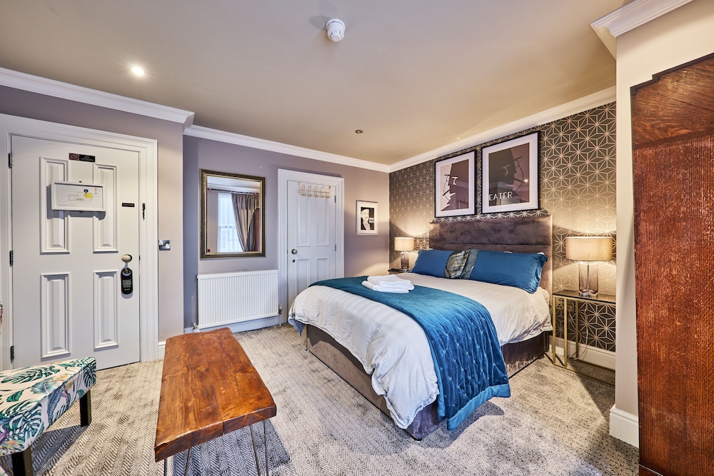 Londonderry Vacations - Art House - Property Image 24