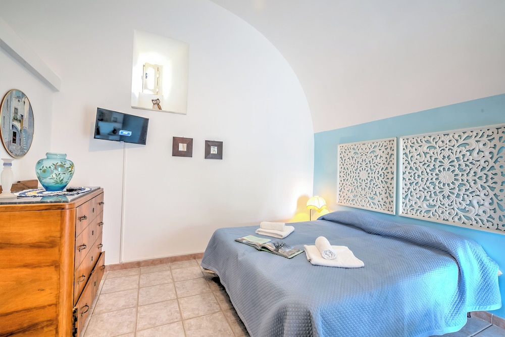 Annunziatella Apulian Farm Experience