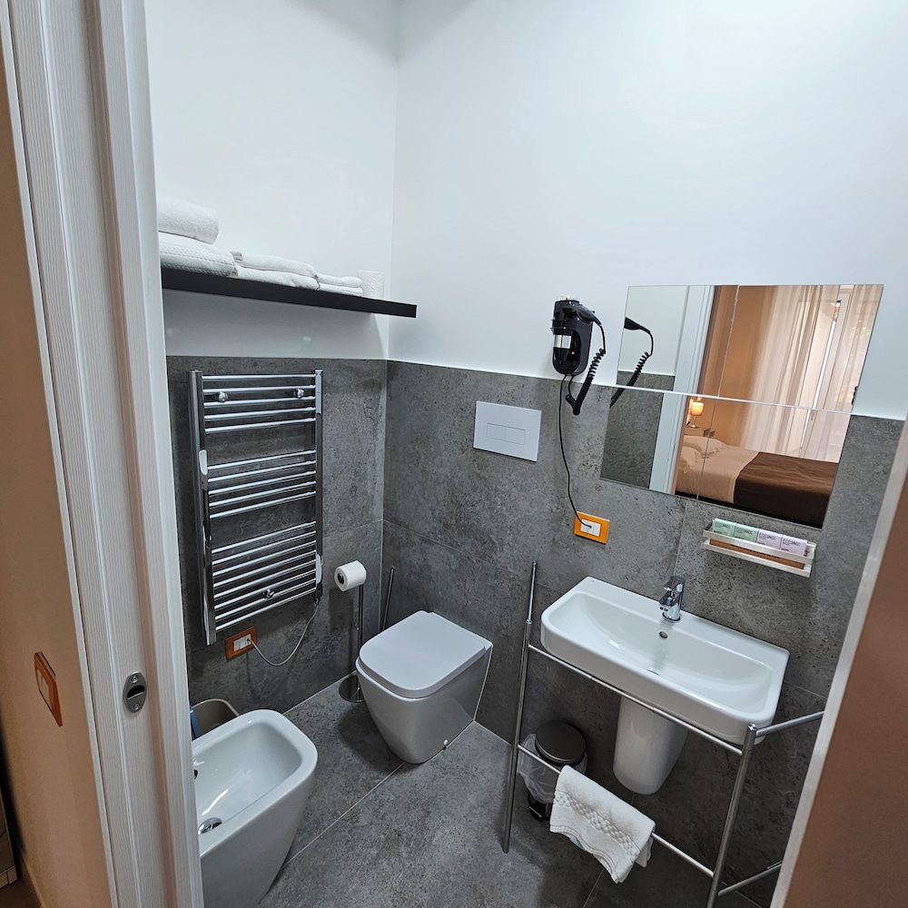 Room & Parking