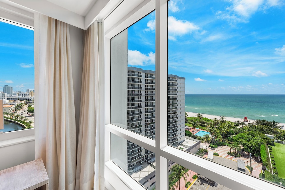 Luxury Vacation Rentals at 1 Hotel & Homes by LRMB