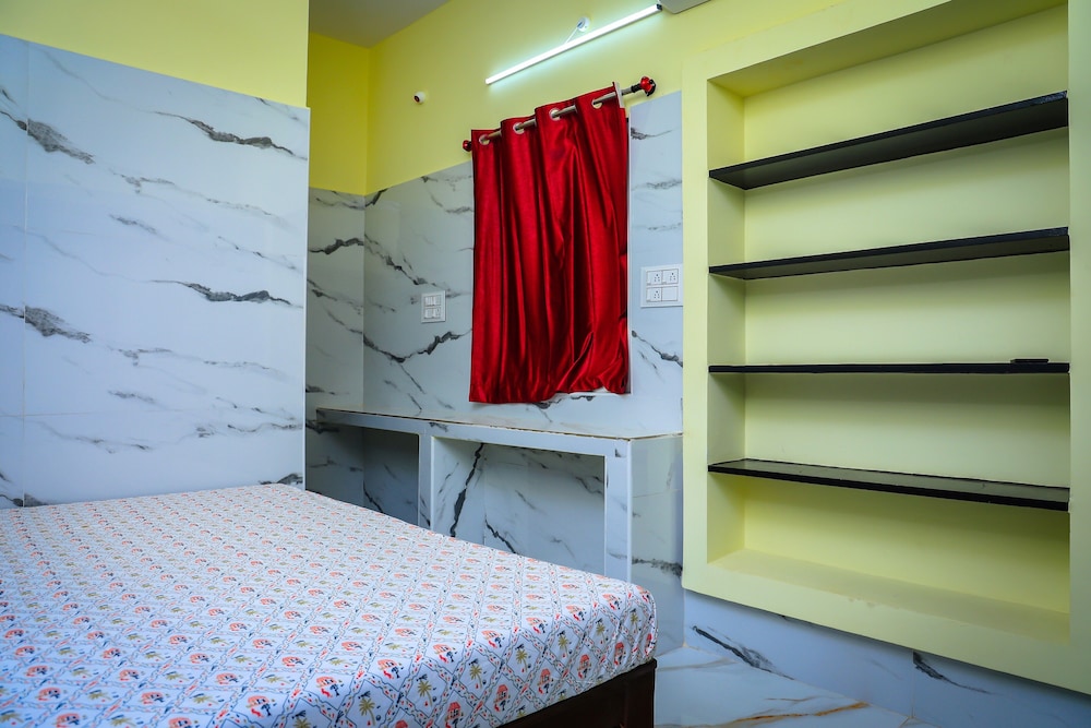 RR RESIDENCY RANIPET