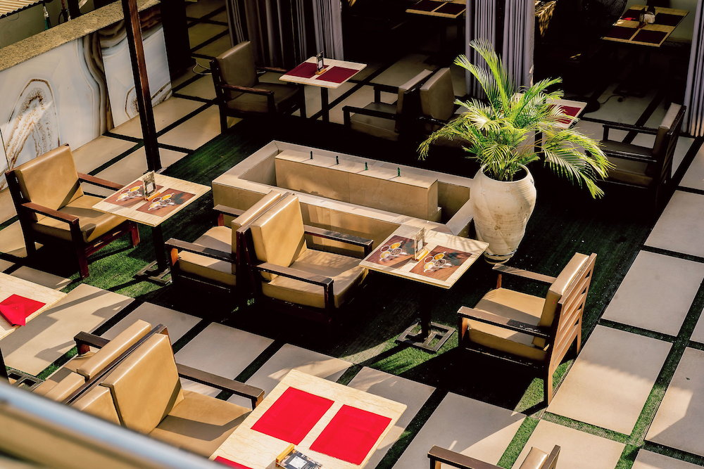 Tchetche Hotel & Restaurant