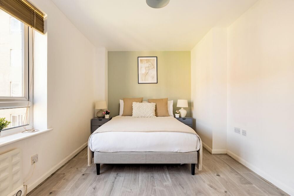 2 Bedrooms Apartment in Wembley