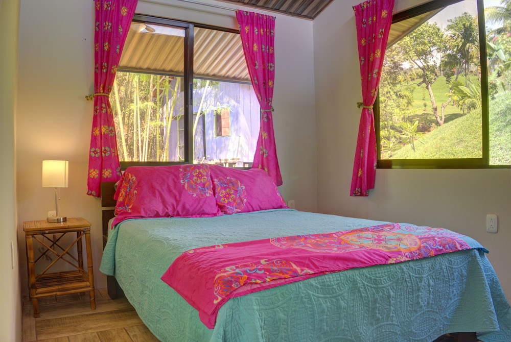 Valley of Dreams Eco Lodge