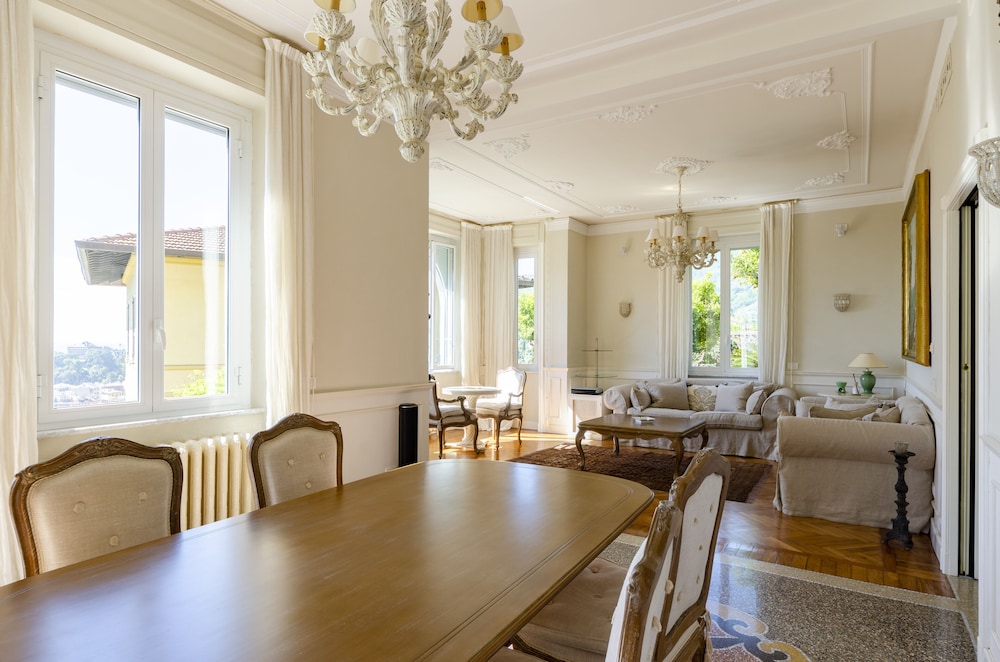 JOIVY Splendid Villa With Orange Trees And Stunning View photo 2