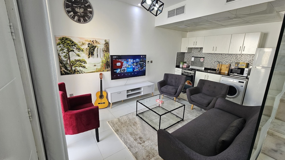 Your 1 bhk Villa Townhouse - DXB