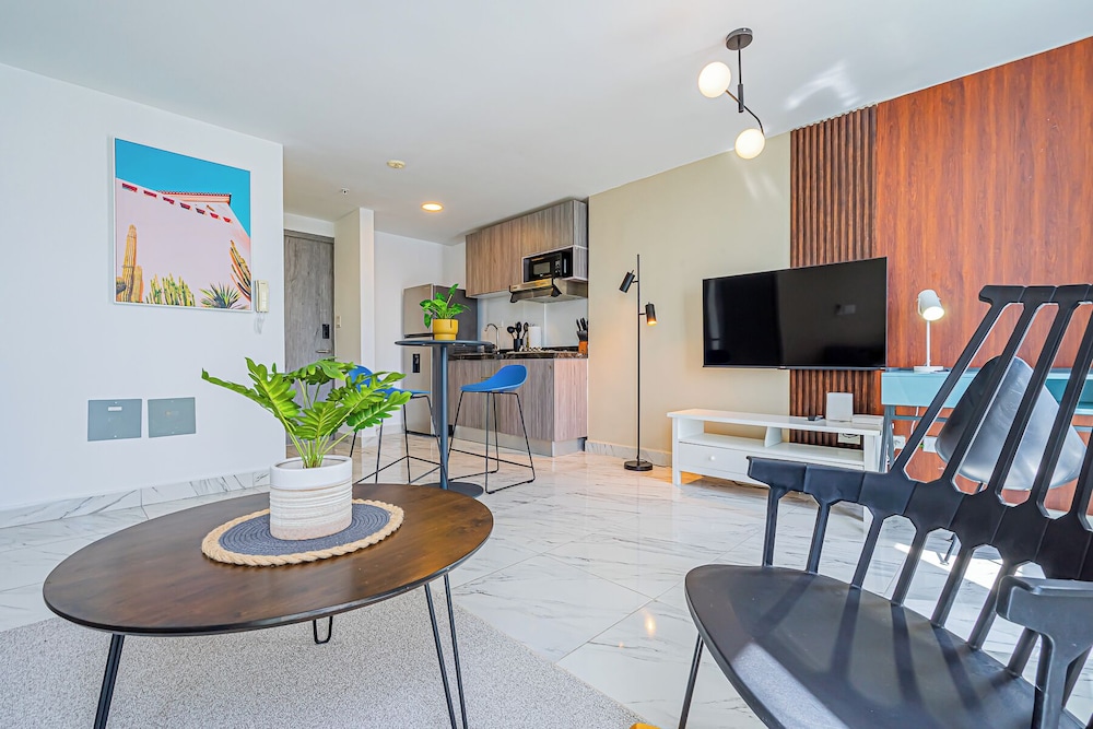The Sands by Wynwood House