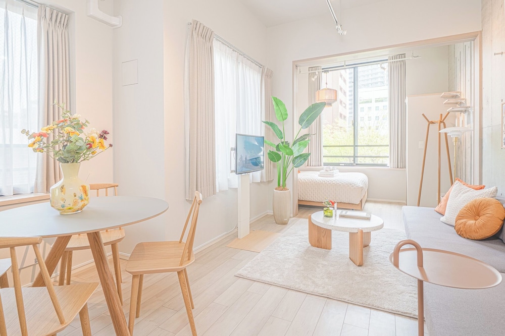 Ken's Place Minami-Azabu