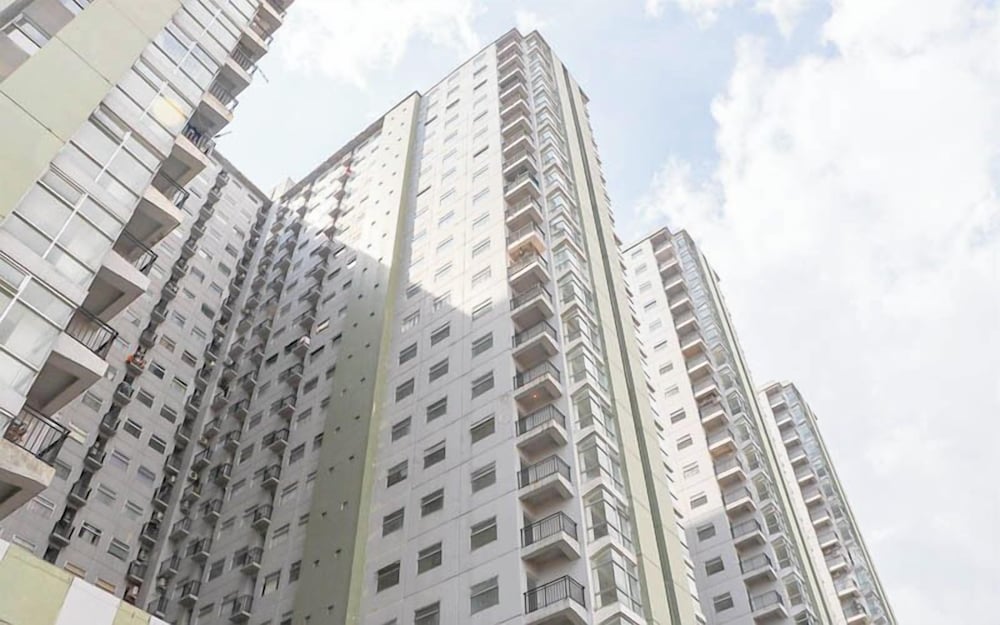 Spacious 1BR at Grand Asia Afrika Apartment