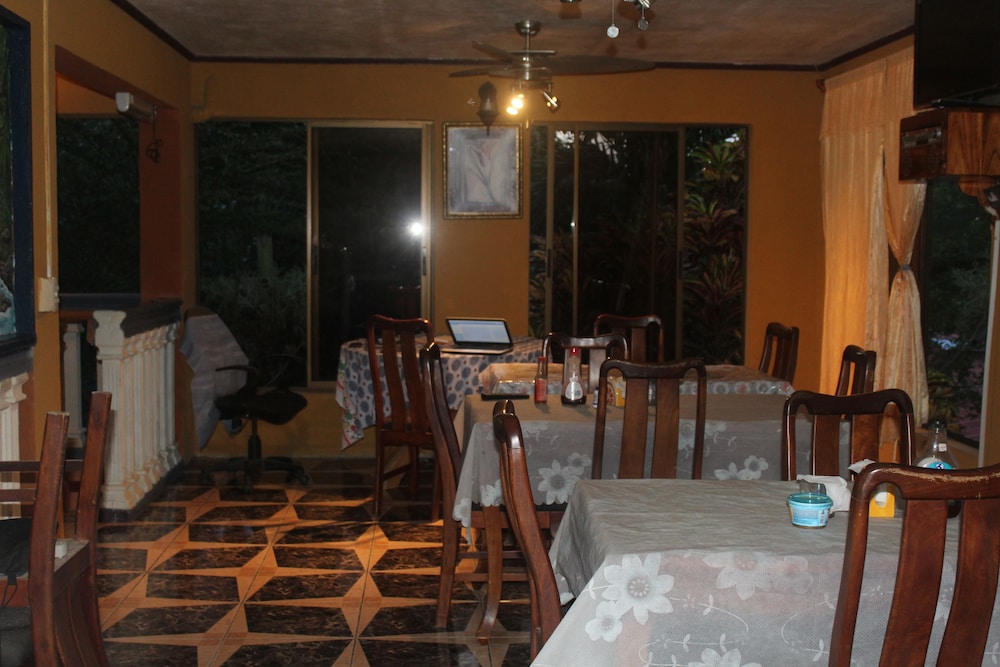 Hotel Arenas de Osa