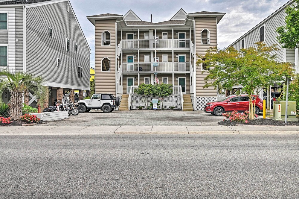 Couples Retreat w/ Balcony in Surfside Beach! view 2