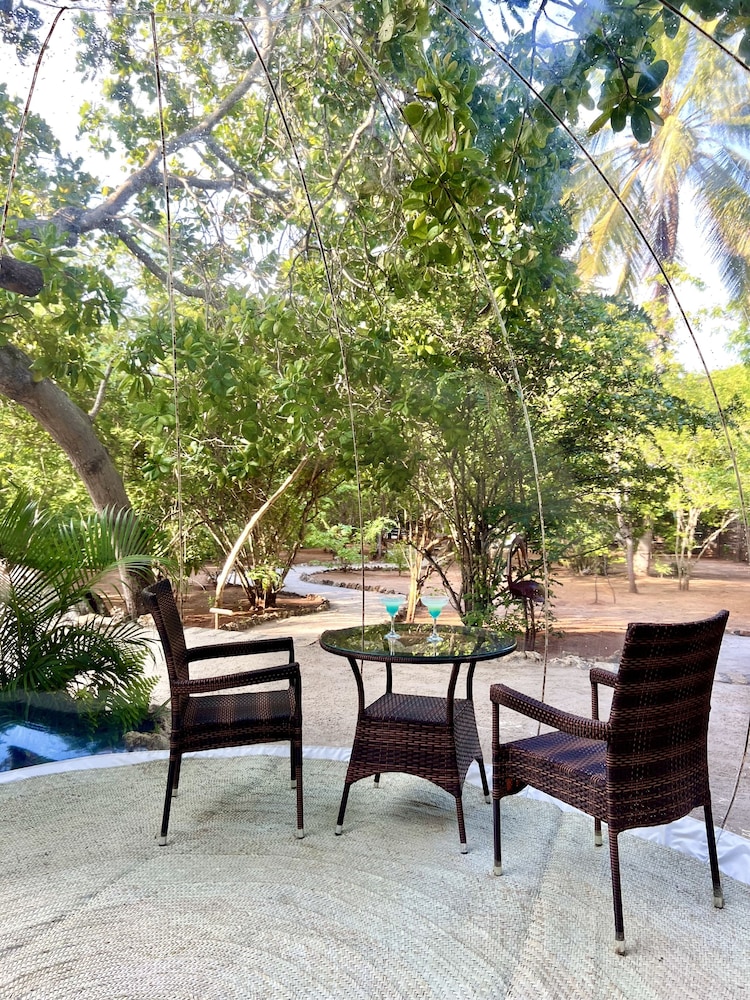 Rock and Sea Resort