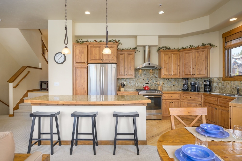 Cloudline Chalet 3 Bedroom Townhouse