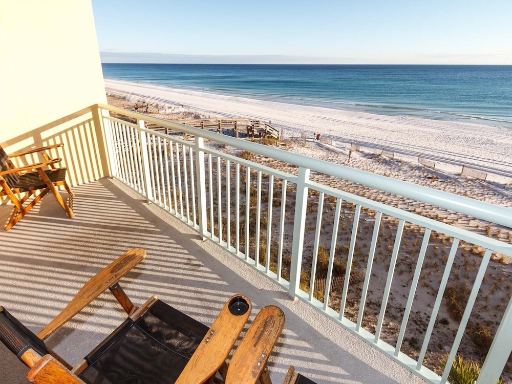 Pelican Isle 407 by Brooks and Shorey Resorts
