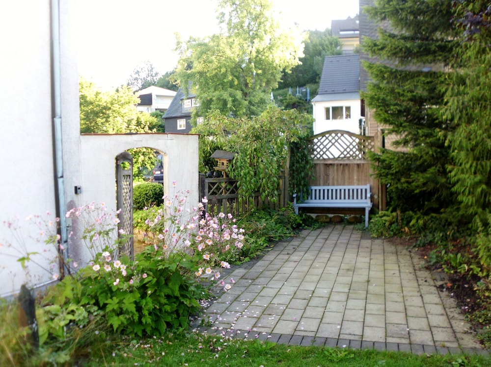 Photo 34