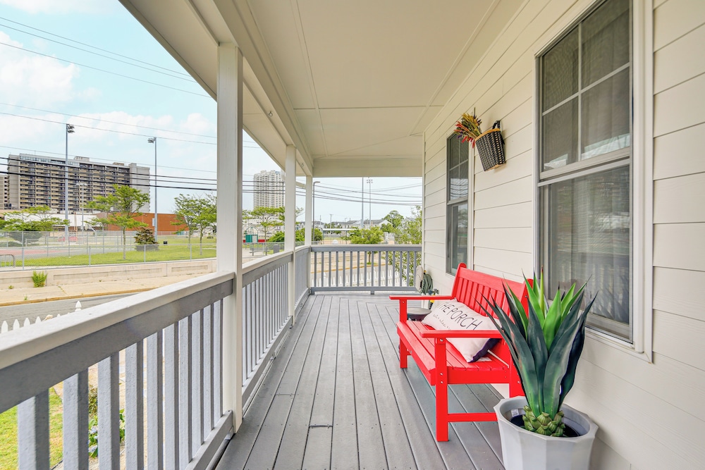 Luxe Atlantic City Stay: Walk to Beach & Boardwalk