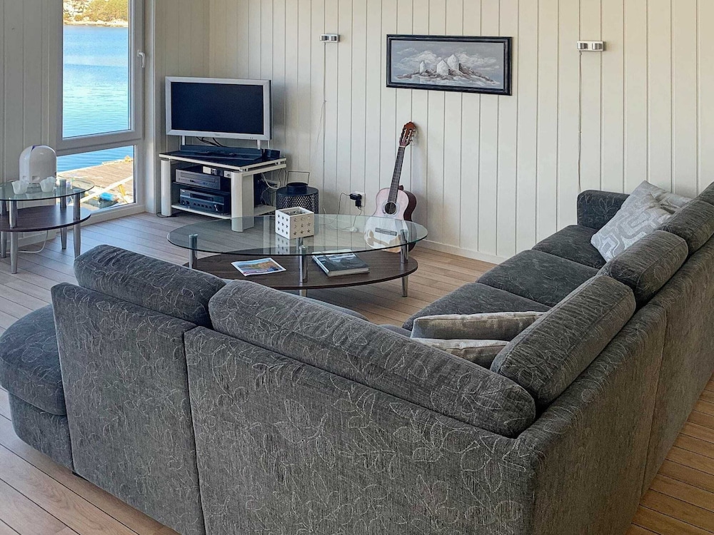 6 Person Holiday Home in Urangsvag view 5