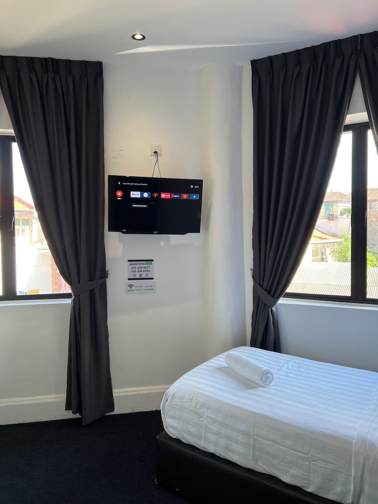 Quee Hotel