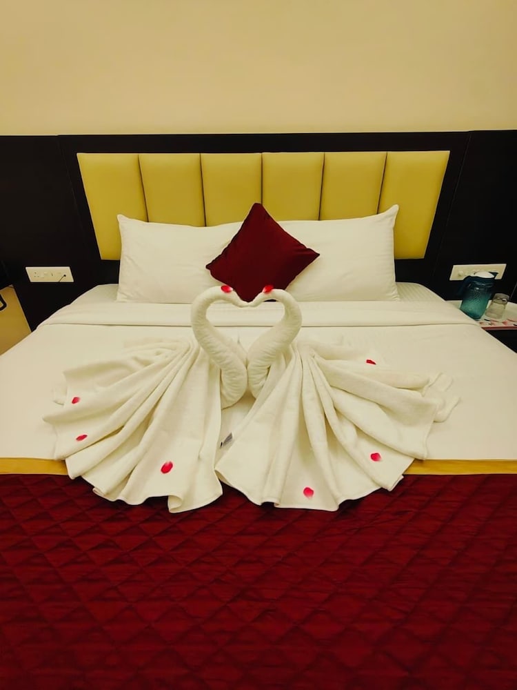 Sri Kandhan Residency
