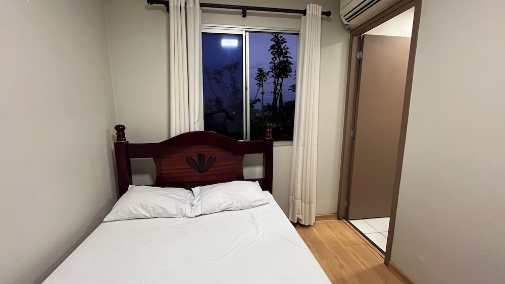 Quarto Privativo com Suite e Ar