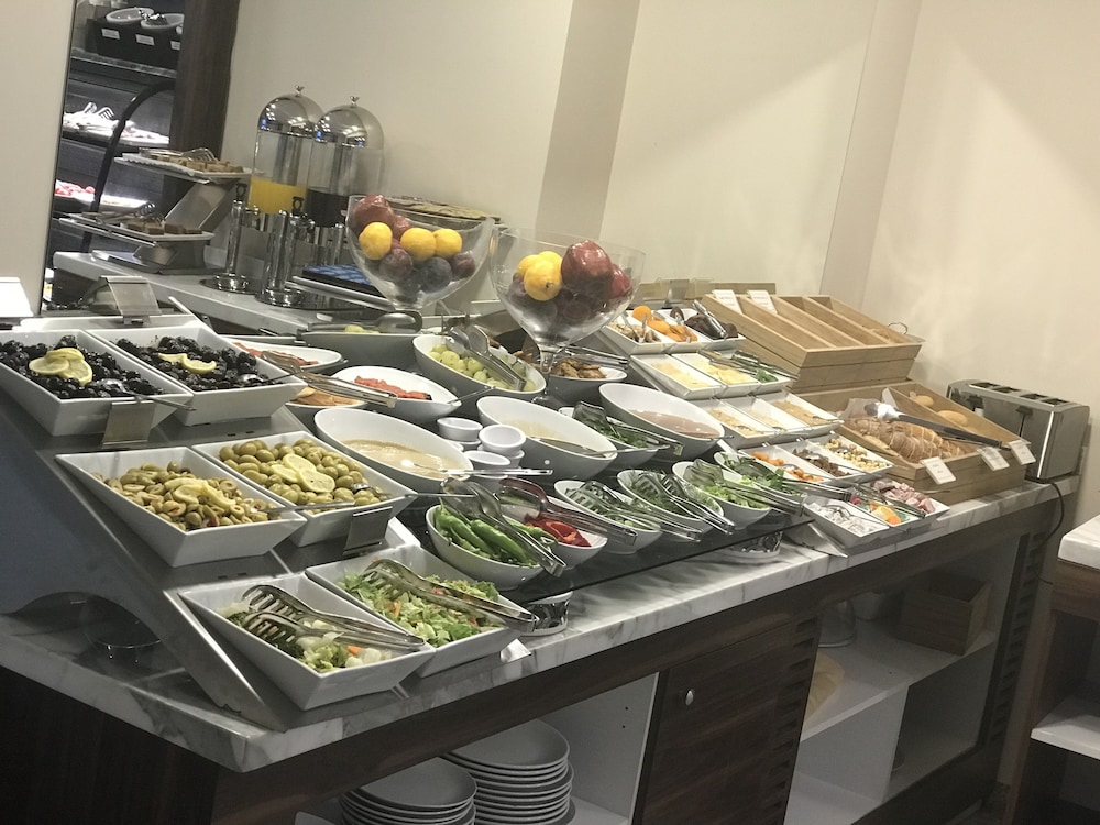 Old Port Otel - Image 13