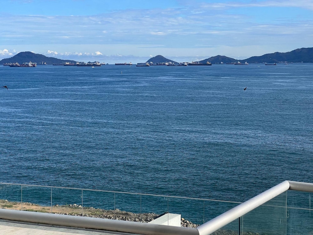 Apartment in the Causeway Amador