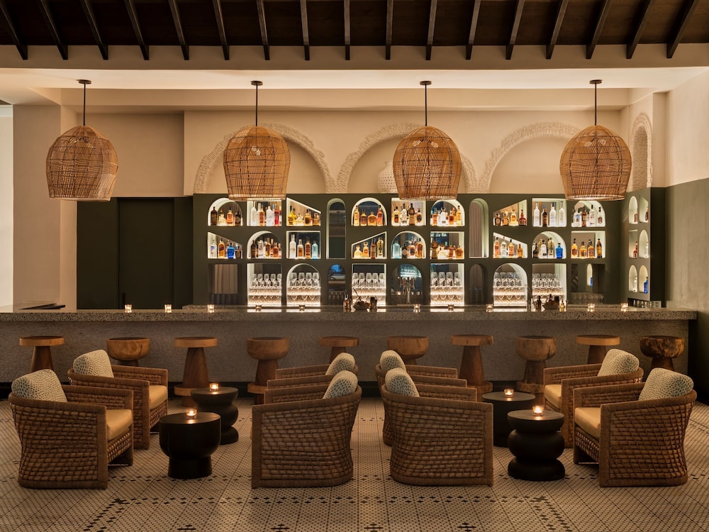 Kimpton Grand Roatan Resort And Spa by IHG - Photo 163
